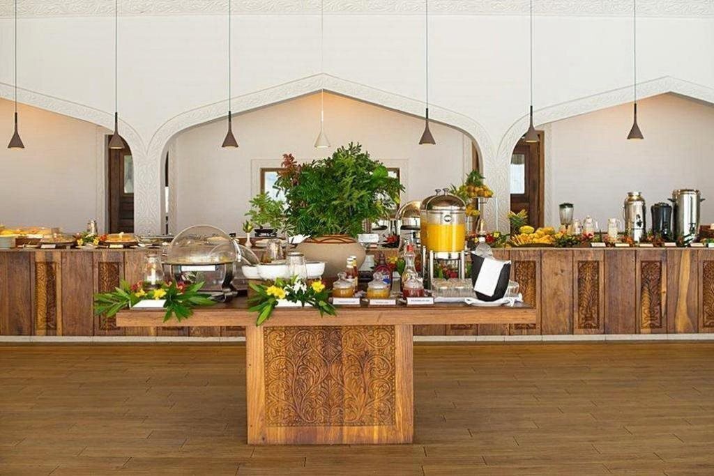 Вид Kono Kono Beach Resort 5*