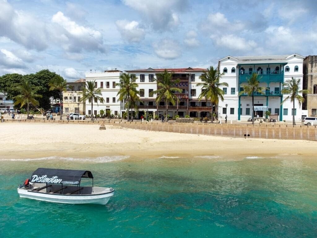 Картинка Mizingani Seafront Hotel 4*