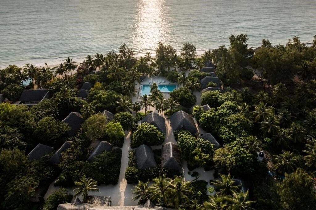 Отель Mwezi Zanzibar 3*