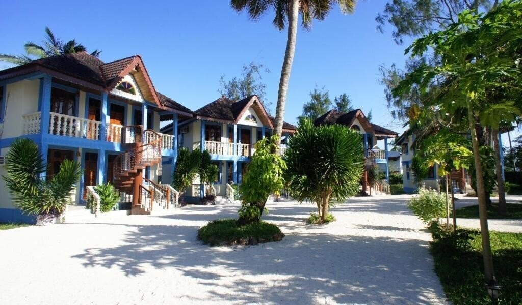 Вид Smiles Beach Hotel 3*