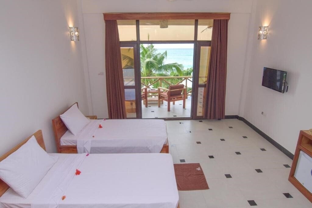 Картинка Mnarani Beach Cottages 4*