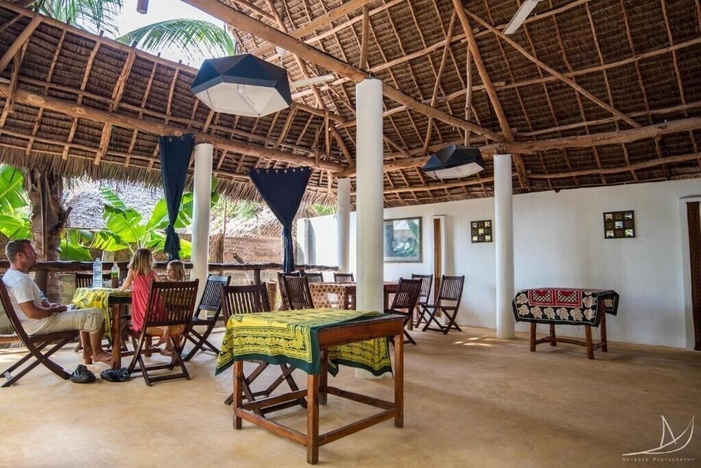 Вид Casa Umoja Guesthouse 3*