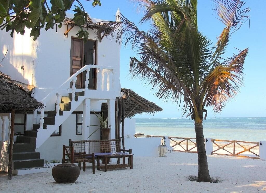Территория Makuti Beach Bungalows 4*