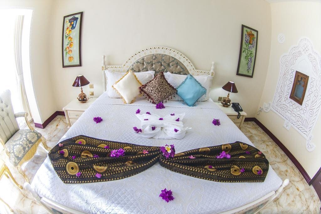 Территория Madinat Al Bahar 5*