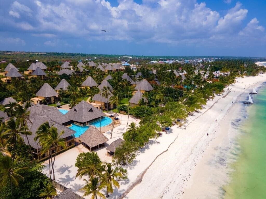 Апартаменты Neptune Pwani Beach Resort & Spa 5*