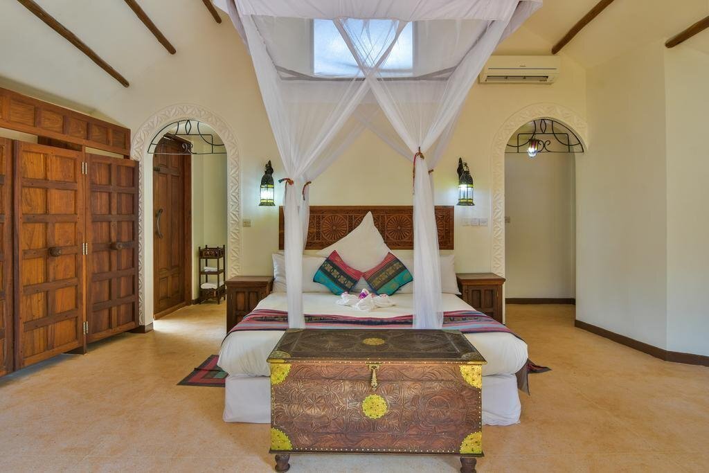 Апартаменты Kena Beach Hotel & Villas (ex. Ex.Azanzi Beach Hotel Zanzibar) 4*