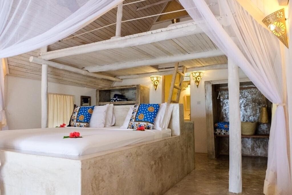 Апартаменты Sharazad Boutique Hotel 3*