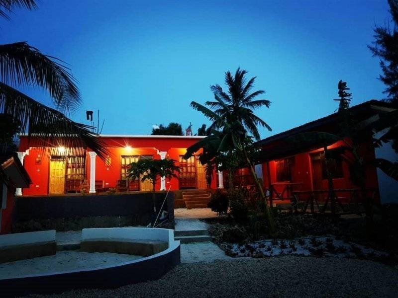 Отель La Fontana Bungalows 3*