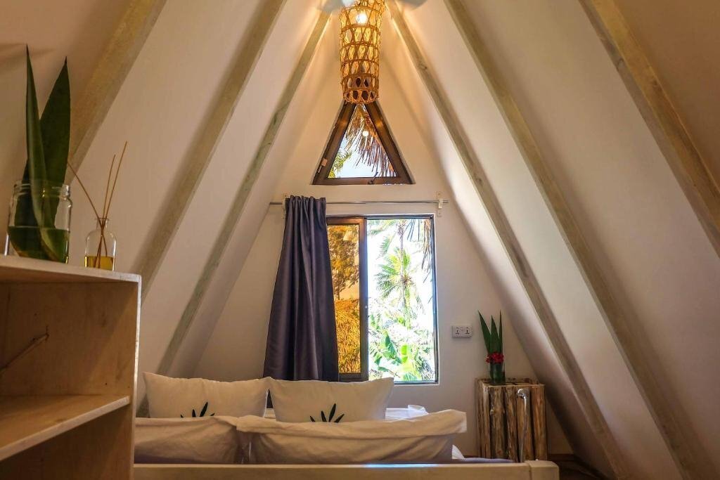 Панорама B4 Beach Club 4*