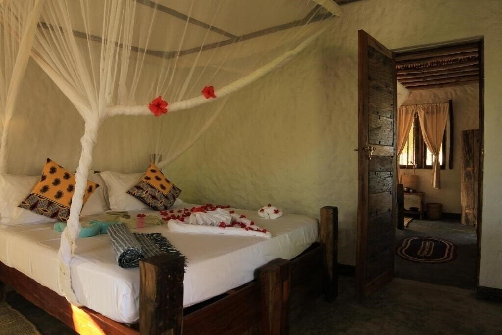 Картинка Ujamaa Beach Resort 4*