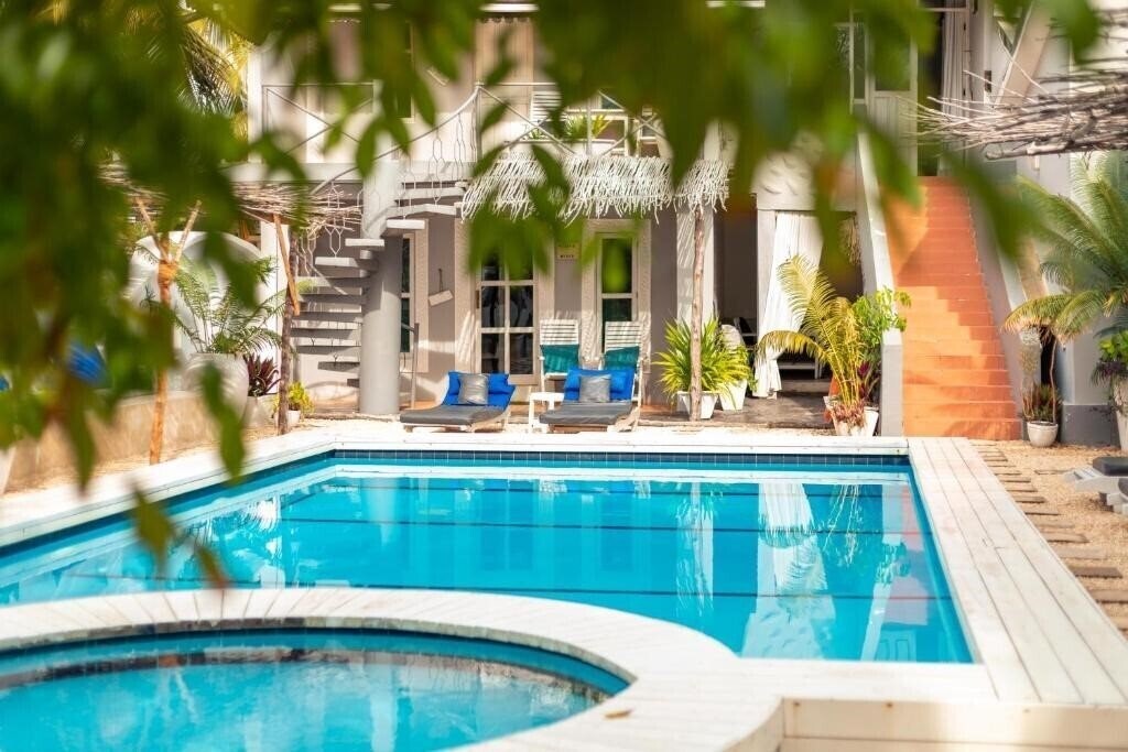 Фотография B4 Boutique 4*