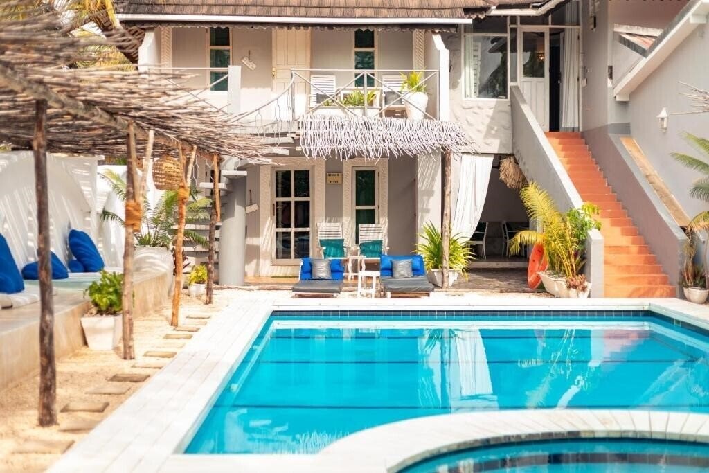 Вид B4 Boutique 4*