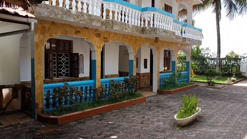 Зображення Pwani Silver sand Beach Hotel 4*