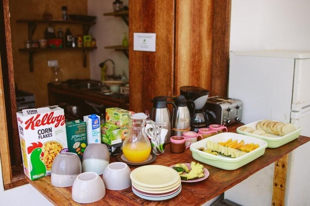 Апартаменты Siri Beach Lodge Nungwi 3*