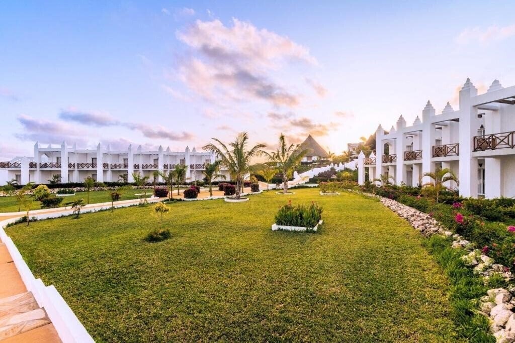 Вид SBH Kilindini Resort 5*