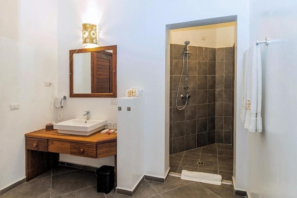 Апартаменты SBH Kilindini Resort 5*