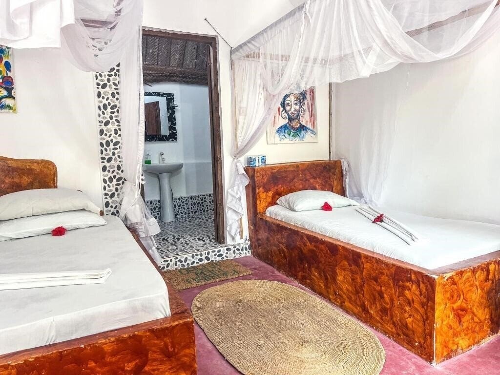 Территория New Jambo Bungalows 2*