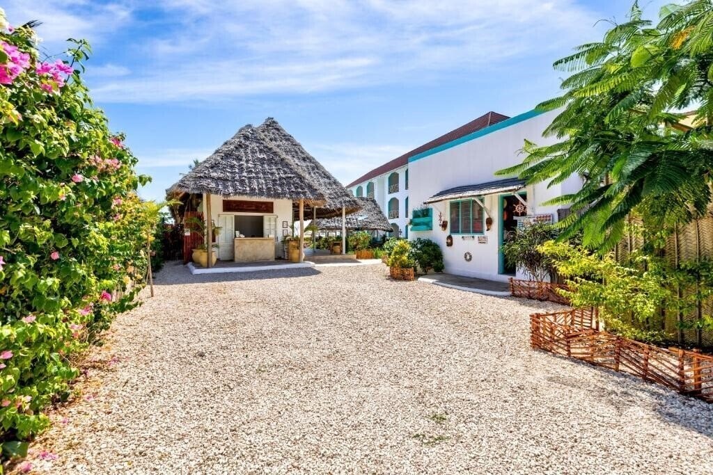 Територія AHG Sun Bay Mlilile Beach 4*