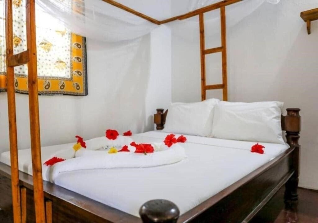 Отель Mobydick Nungwi 3*