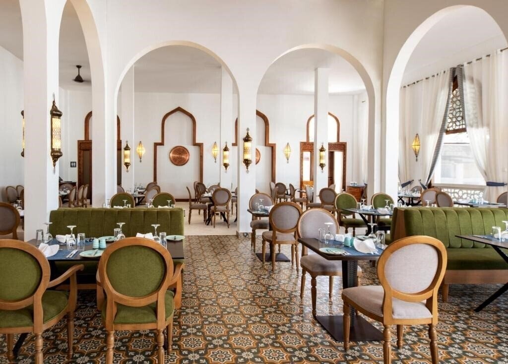 Отель Lux Marijani Hotel 5*