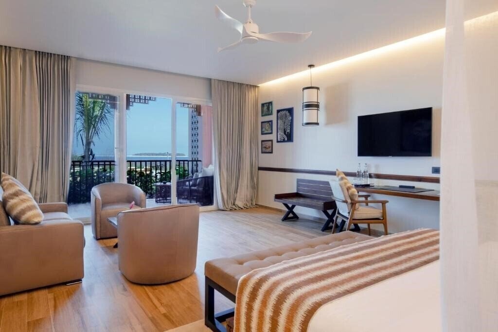 Територія The Mora Zanzibar (ex. Emerald Zanzibar Resort & Spa) 5*