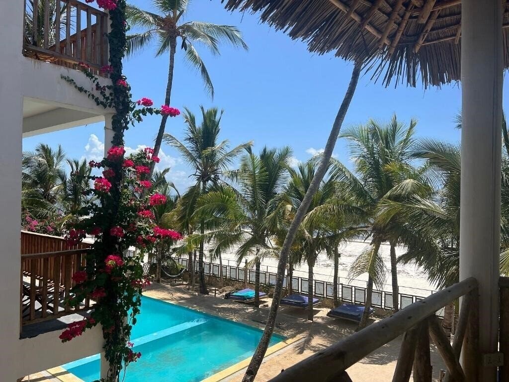 Панорама Sky & Sand Zanzibar Beach Resort 3*