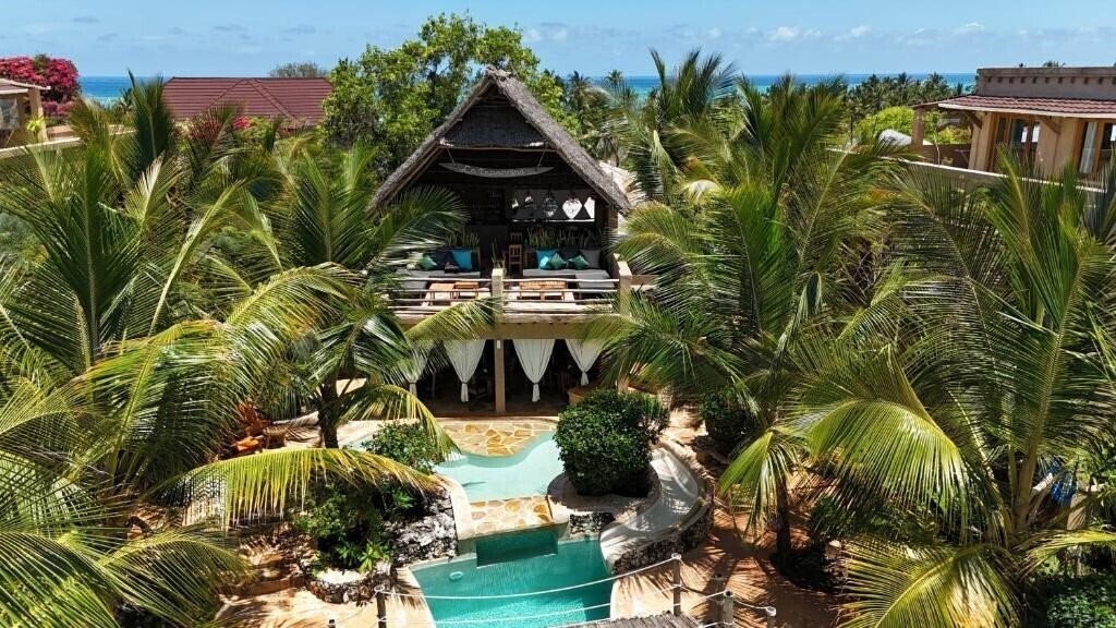 Панорама Lapili Residence Apartments 3*