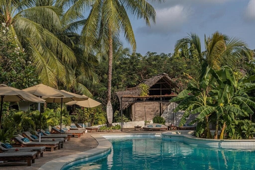 Отель Mr. Kahawa Private Villa 4*