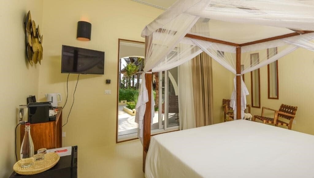 Апартаменты Alma Boutique Hotel 5*