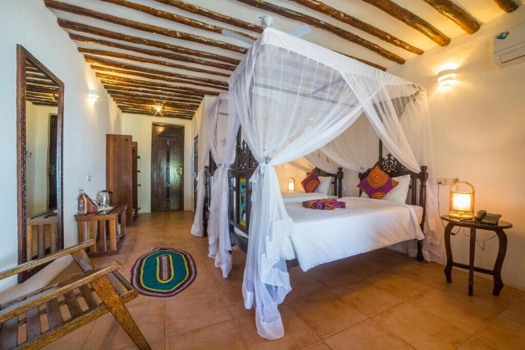 Апартаменты Antonio Beach Hotel & SPA 4*