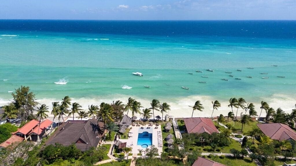 Апартаменты Mandarin Resort Zanzibar 4*