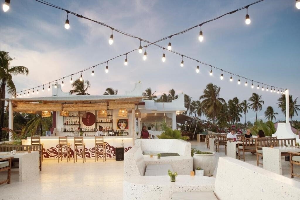 Вид Paje White House 5*