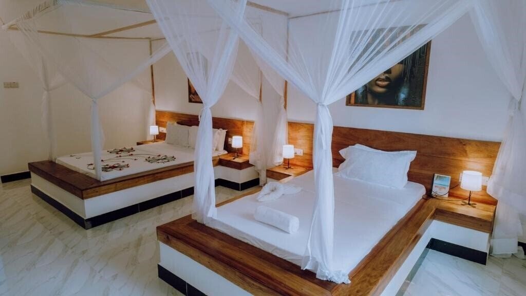 Картинка Jambo Resort By Mambo Hotels 4*