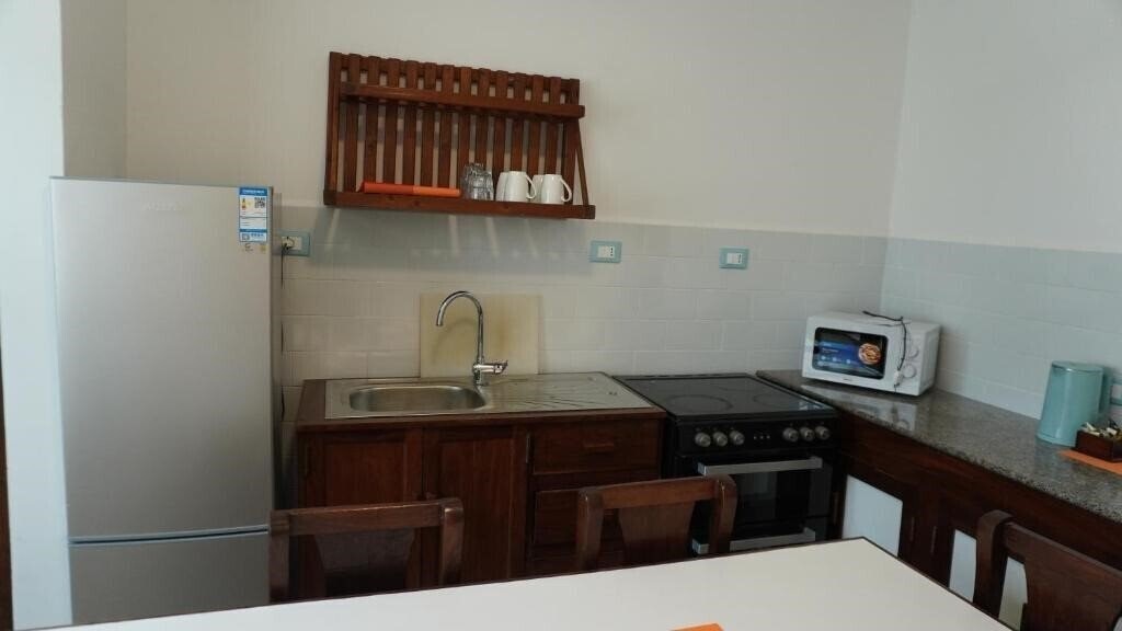 Апартаменты Blackstone Beach Resort 4*