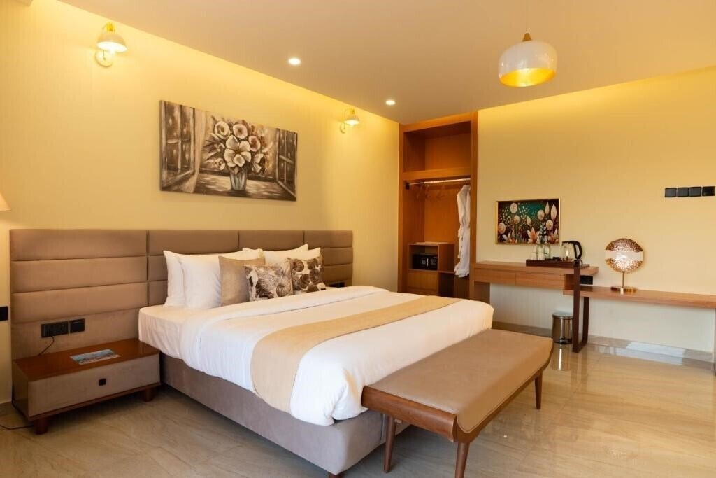 Апартаменти Treetop by Eight Continents 5*