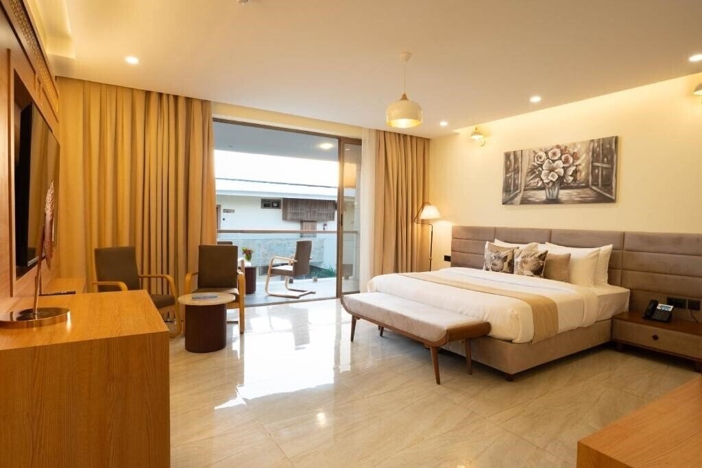 Панорама Treetop by Eight Continents 5*