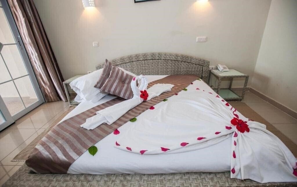 Апартаменты Club Lella Mariam 4*