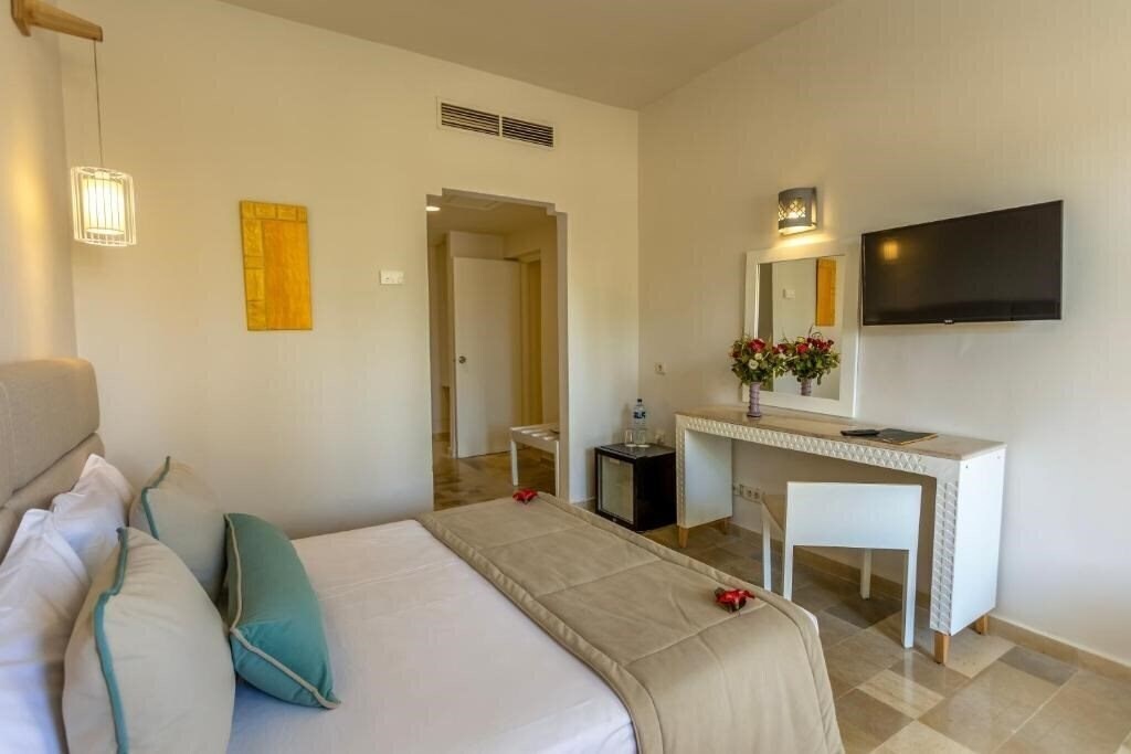 Панорама Djerba Sun Beach Hotel & SPA (ex. Sun Club) 3*