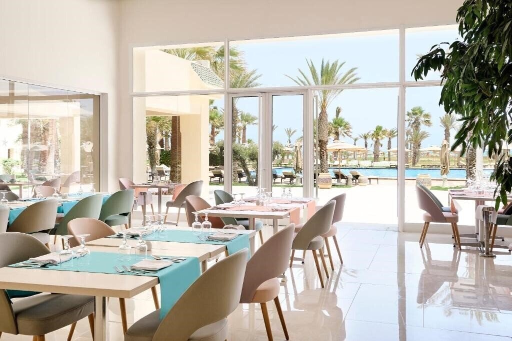 Изображение Iberostar Selection Eolia Djerba (ex. Hasdrubal Thalassa & Spa Djerba) 5*
