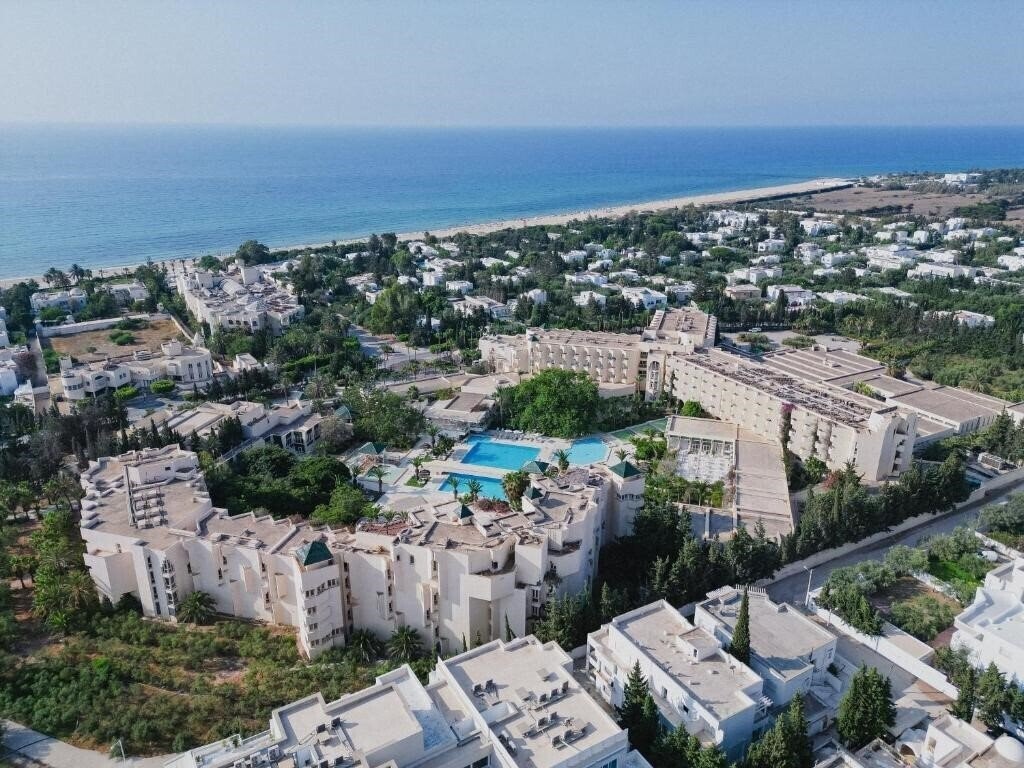 Панорама Nahrawess Resort & Thalasso 4*