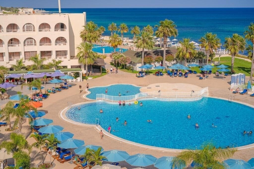 Вид Novostar Khayam Garden Beach & SPA 4*