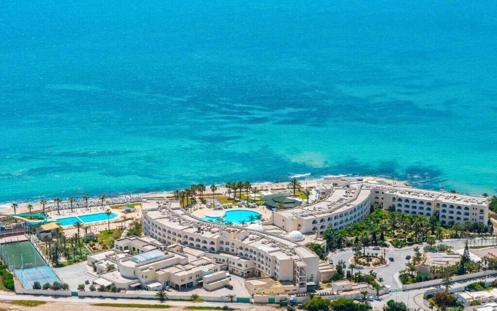 Территория Novostar Khayam Garden Beach & SPA 4*