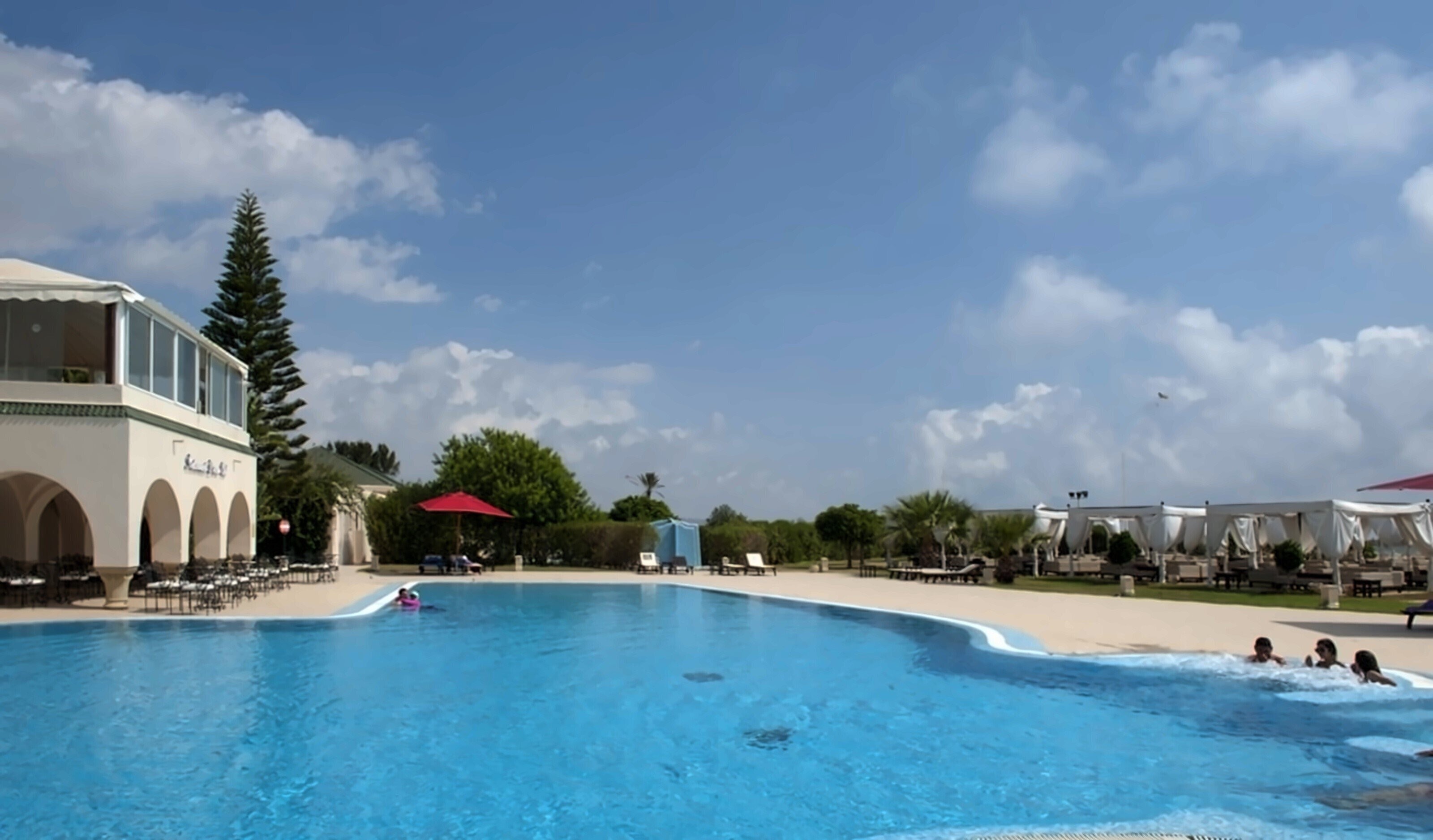 Территория Le Royal Hammamet 5*