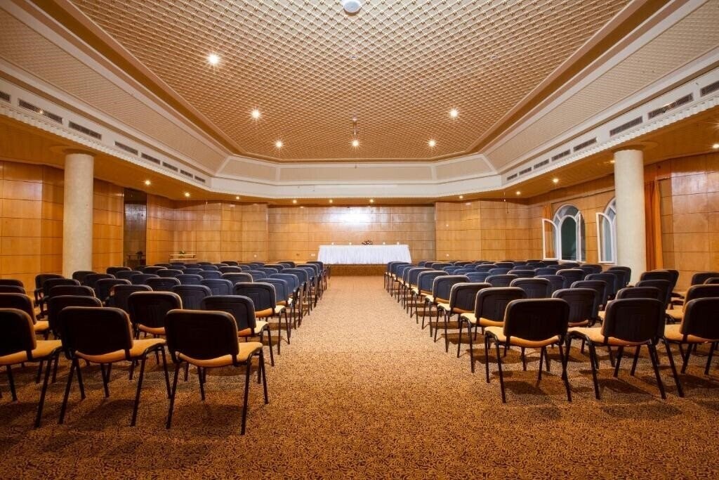 Апартаменты El Mouradi El Menzah 4*
