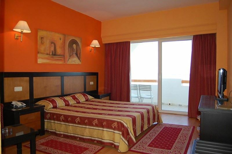 Апартаменты Solarus Helya Beach & Spa 3*