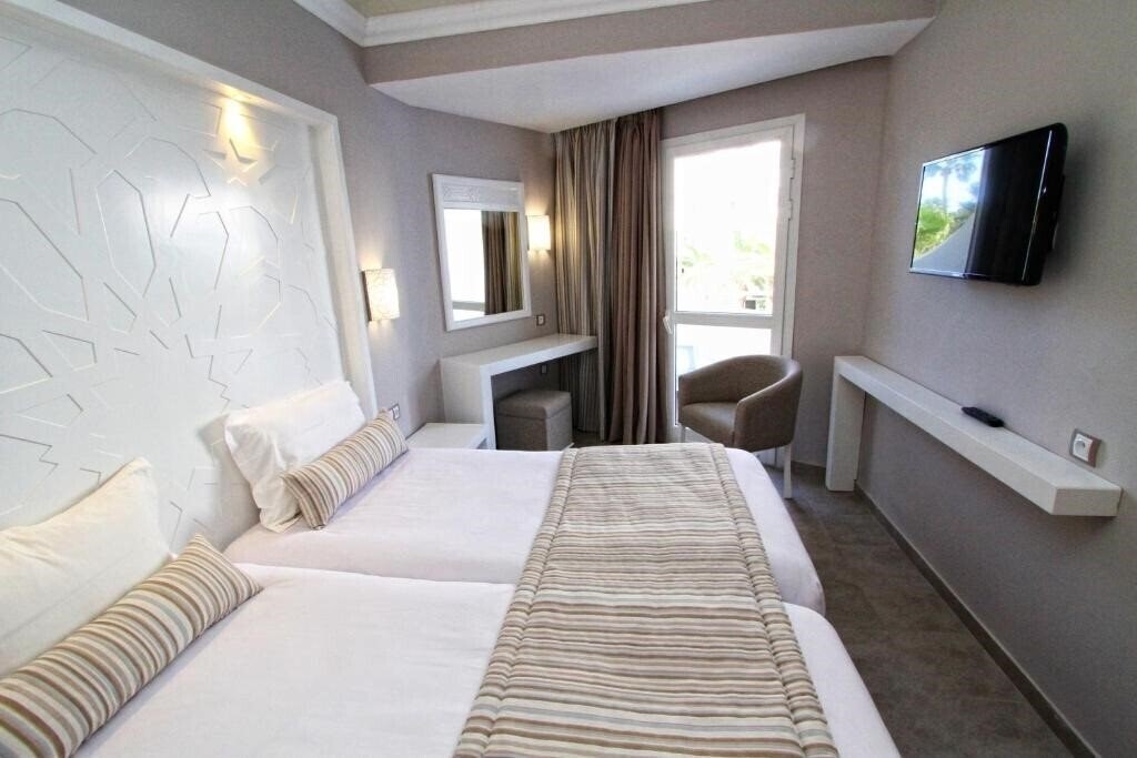 Апартаменты Sahara Beach 3*