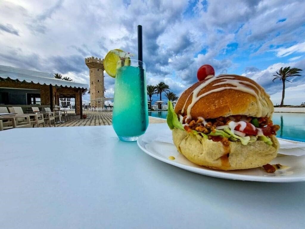 Панорама Monarque Club Rivage 4*