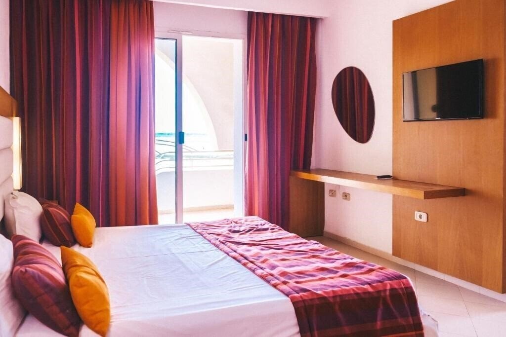Панорама Skanes Serail 4*