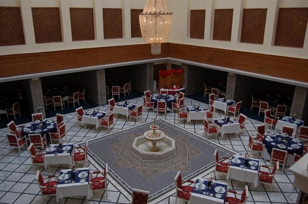 Панорама Amir Palace 5*