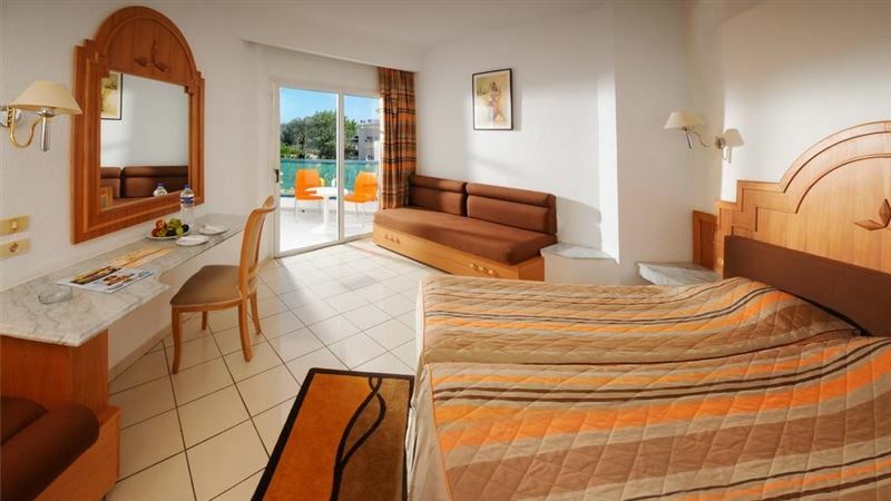 Фотографія Riviera Hotel 4*